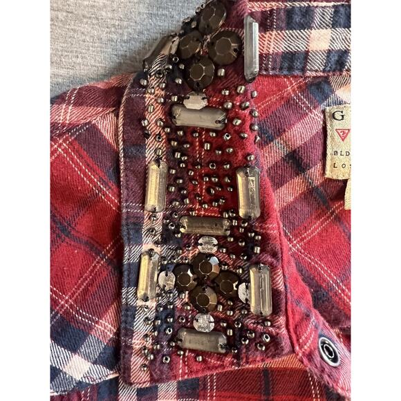 Guess Womens‎ Sz Med Snap Front Red Plaid Long Sleeve Shirt Embellished Collar - Picture 4 of 9